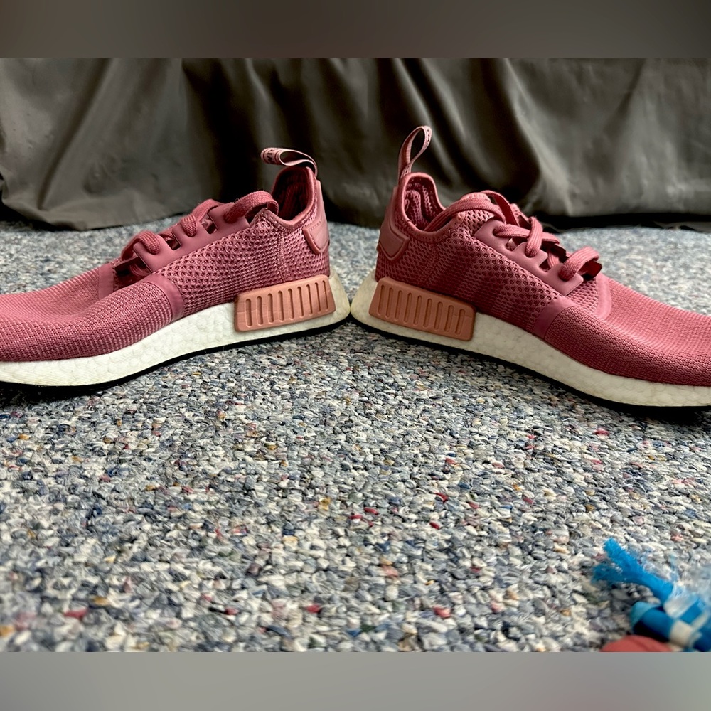 Adidas sneakers. Size 8